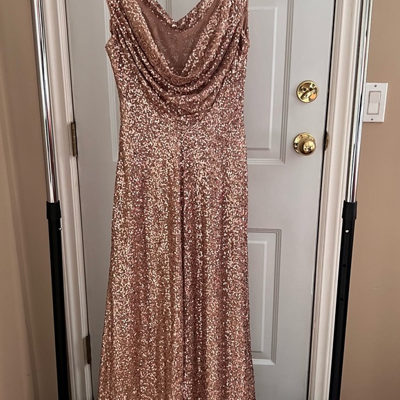 Cachet Drape Neck Back Sequence Dress - Picture 2 of 6